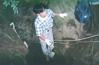 藤原隊員
